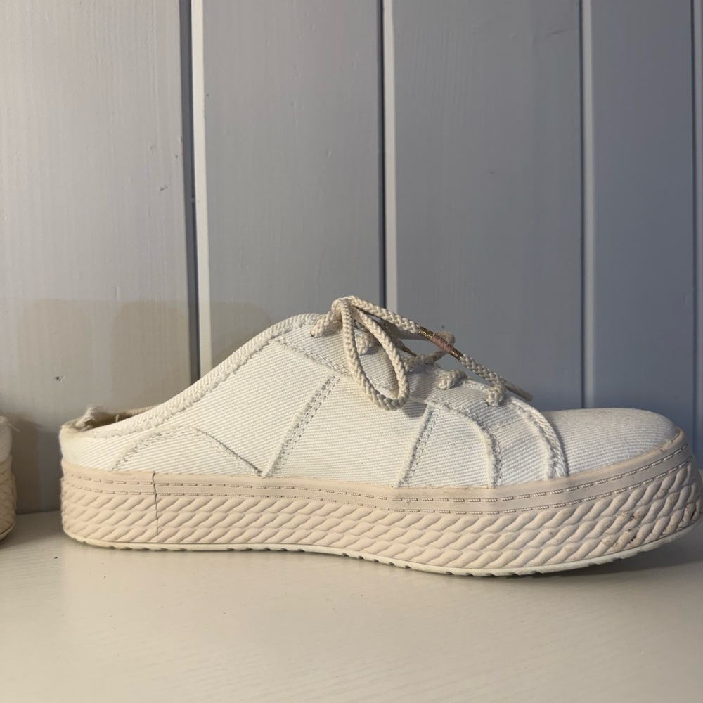 Women's Cream Canvas Mules